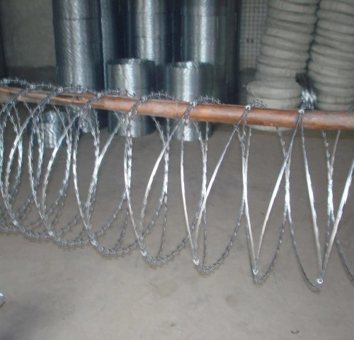 razor-barbed-wire-scaled.jpg